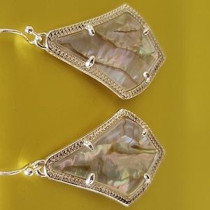 SOLD Kendra Scott Alex earrings in Ivory Pearl. (Retired)